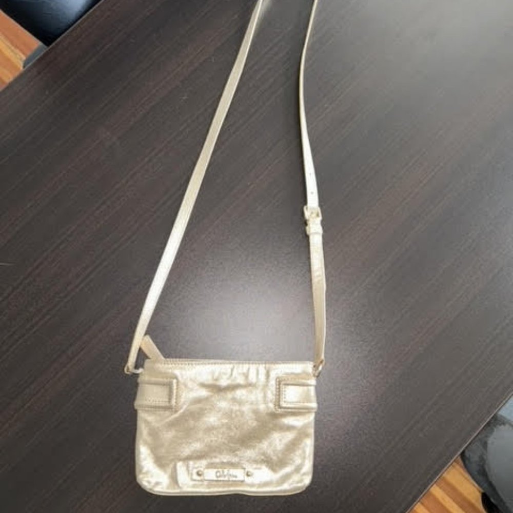 Like New Cole Haan Gramercy Zooey Metallic Gold Small Crossbody Purse